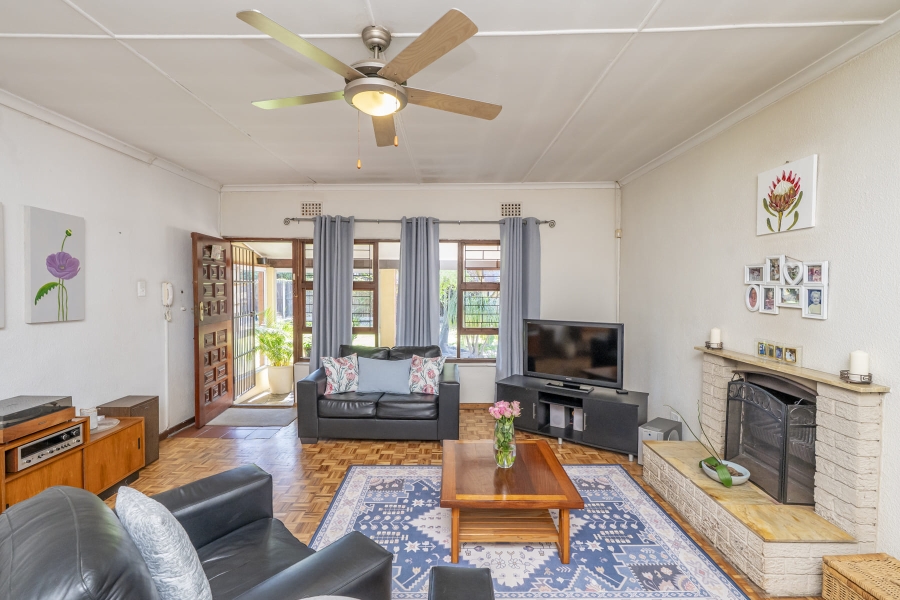 3 Bedroom Property for Sale in Protea Heights Western Cape